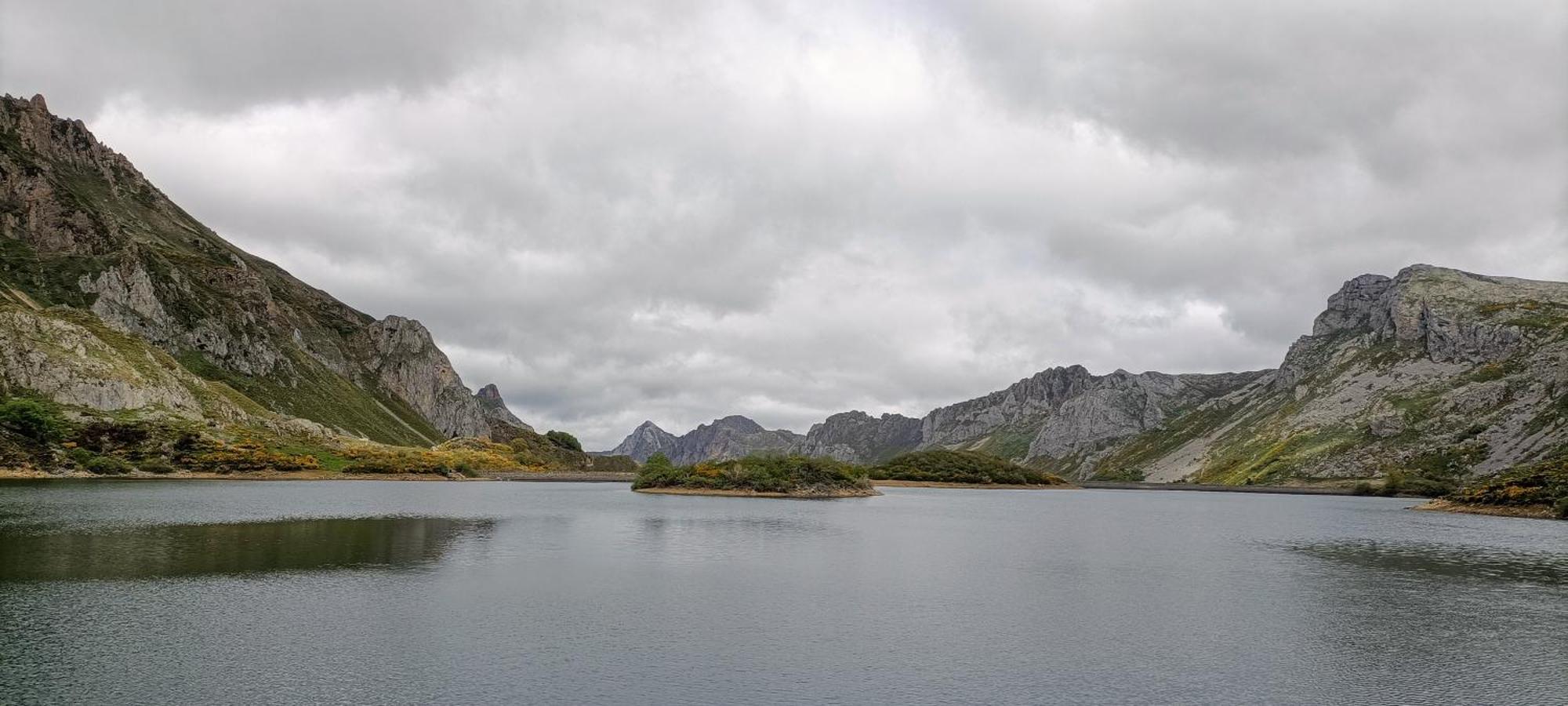 拉考洛纳德尔奥特罗酒店 Valle de Lago 外观 照片